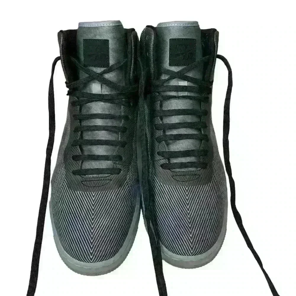 Nike Hightop Men’s Shoe